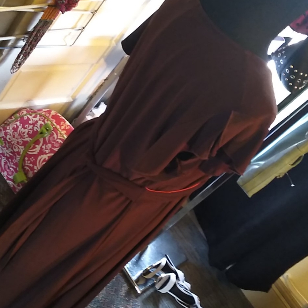 Simple Stylish And Comfortable - image 3